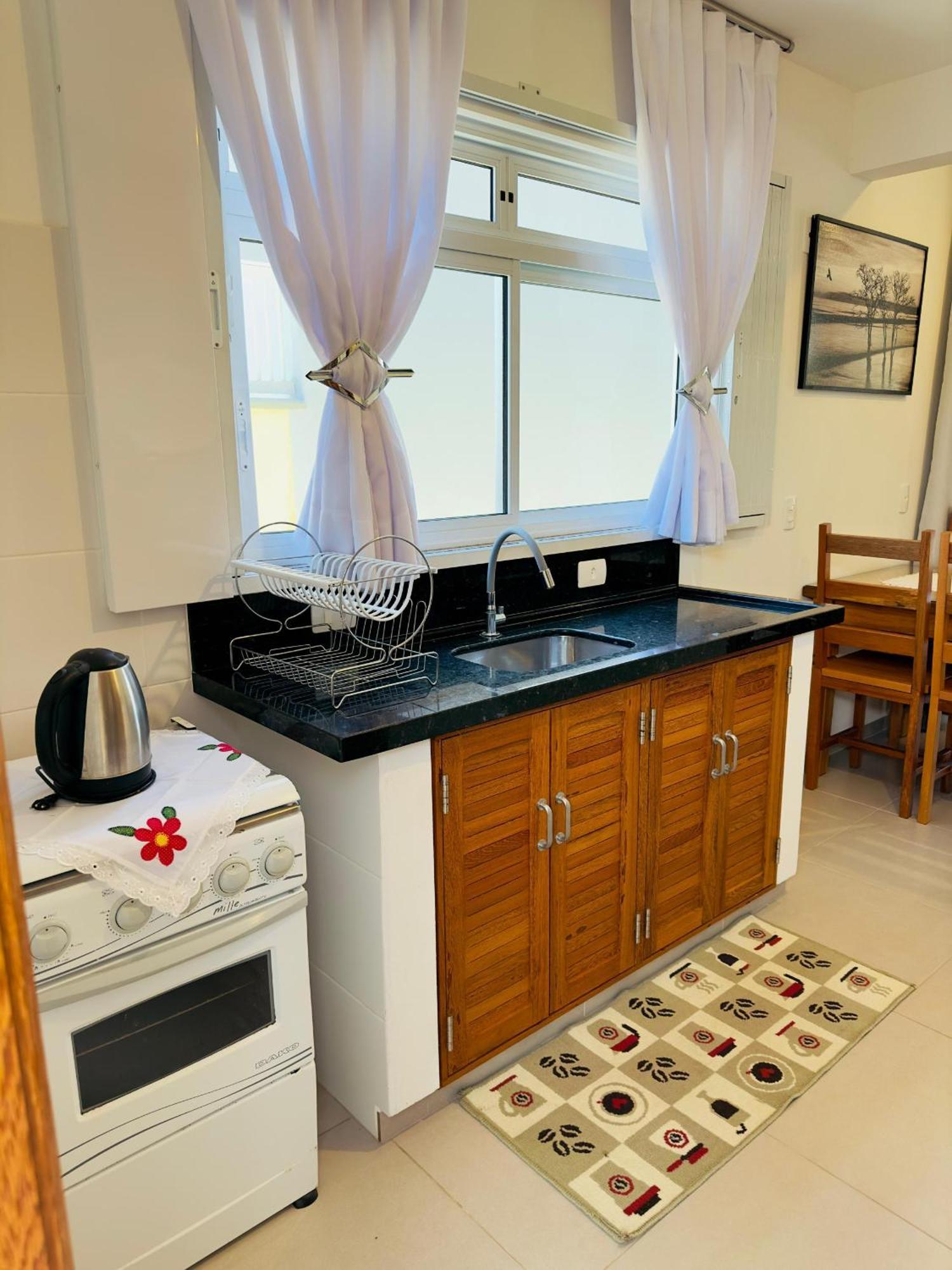 Casa Na Praia Em Sc Com Wi-Fi E Churrasqueira Пинхейра Екстериор снимка
