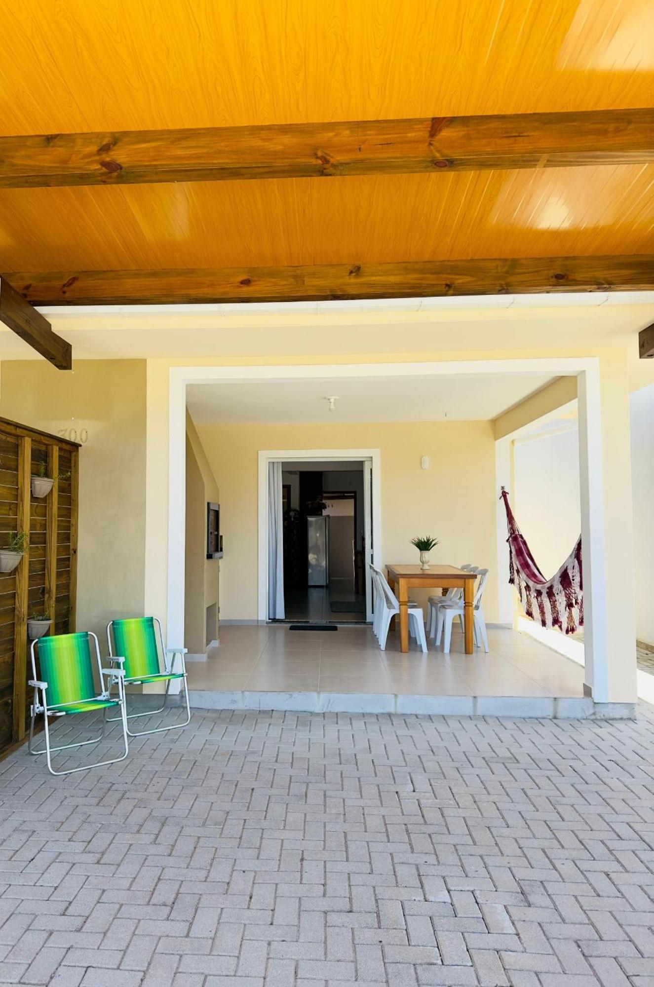 Casa Na Praia Em Sc Com Wi-Fi E Churrasqueira Пинхейра Екстериор снимка