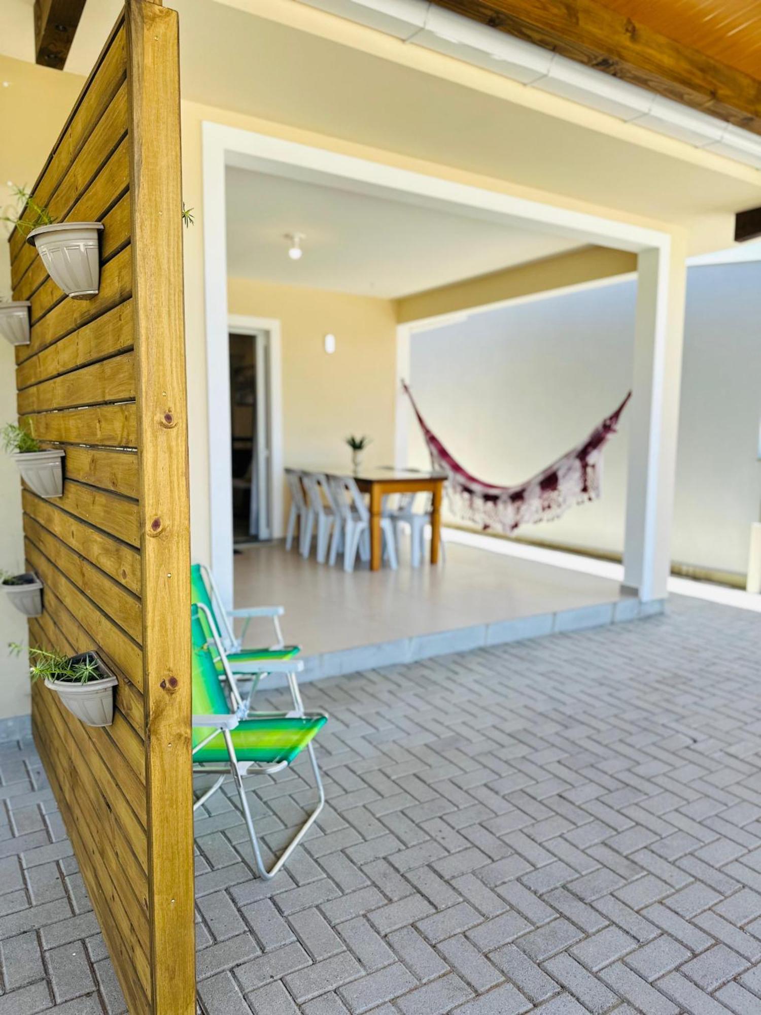 Casa Na Praia Em Sc Com Wi-Fi E Churrasqueira Пинхейра Екстериор снимка